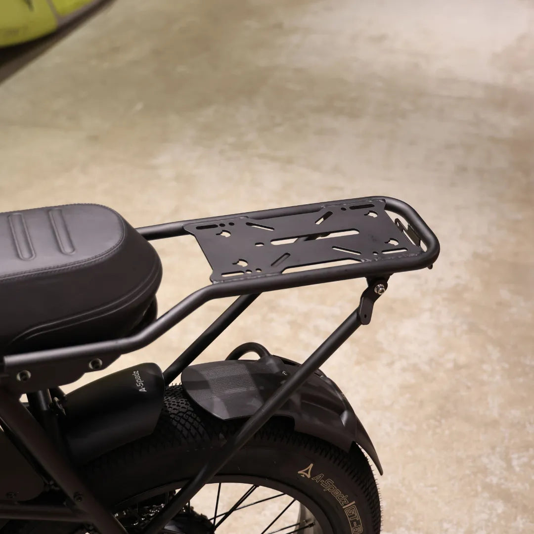 CAVETⅡ専用リアラック｜在庫残りわずか