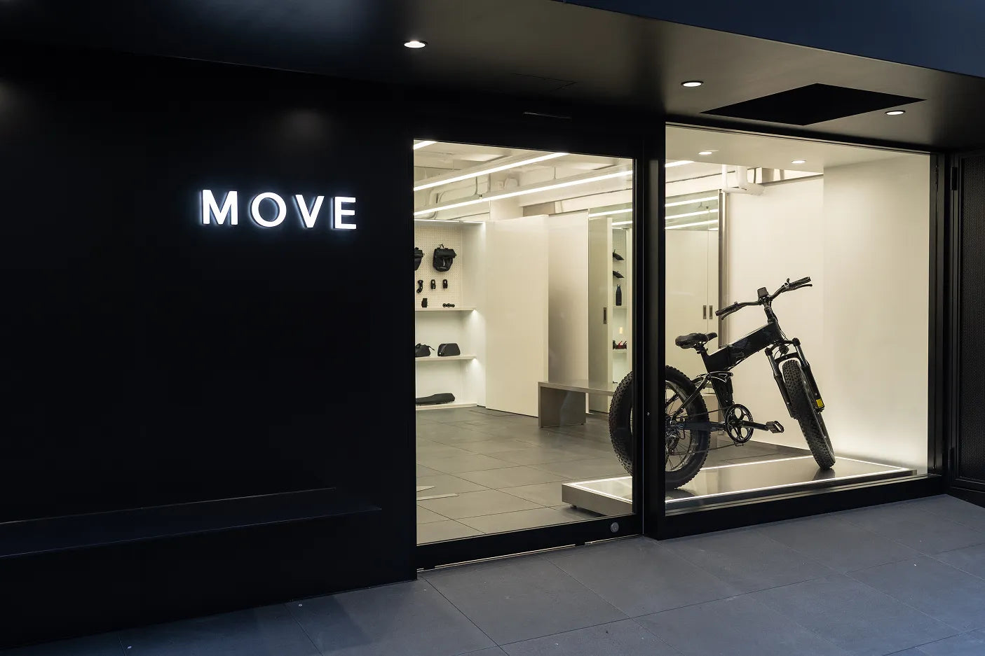 MOVE